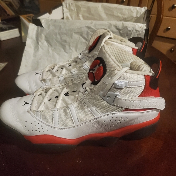 Jordan 6 Rings - Picture 8 of 9